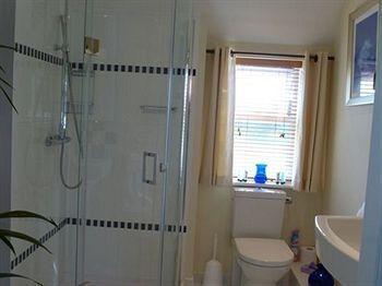 Grove House B And B โซลิฮัล ภายนอก รูปภาพ